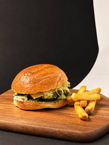 Chicken Pesto Burger