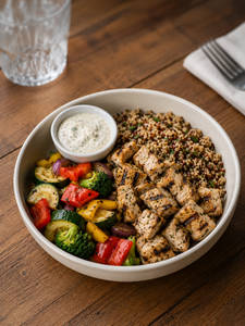 Grilled Chicken Quinoa Bowl