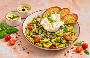 Burrata Pesto