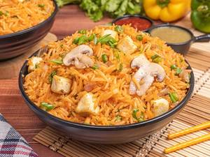 Singapuri Fried Rice (No Onion, No Garlic Preparation )