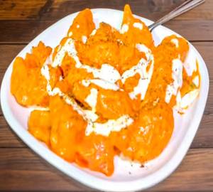 Paneer Gravy Momo (8Piece)