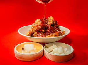 BONELESS | Korean Fried Chicken Tossed In Your Choice Of Kimkin Sauce