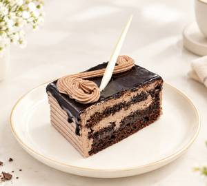 Double Delight Pastry (1Piece)