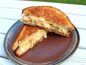 Melted Chicken Sandwich