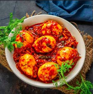 Egg Curry (2pcs)