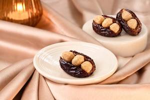 Roasted Hazelnut Date