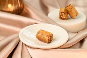 Baklava Roll