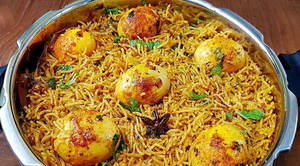 Bengali Egg Biryani (2 Pcs Egg)