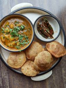 Sabji Kachori [5 Pieces]