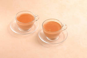 GINGER REGULAR TEA Large. ( Serves For 2 - 220 ML )