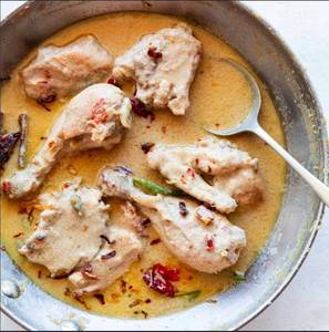 Chicken Rezala (4pcs)