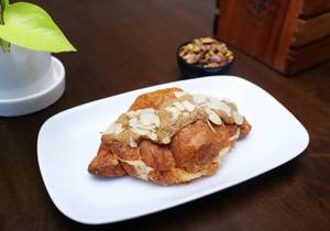 Almond Croissant