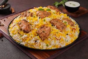 Lucknowi Reshmi Tikka King Biryani (Serves 2)