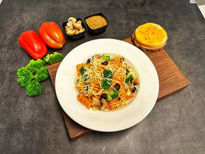 Red Sauce Pasta Veg