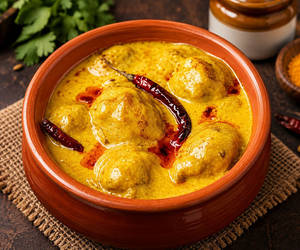 Jain Kadhi Pakoda Khichdi