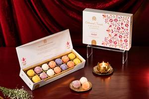 Assorted Coconut Laddoo Box