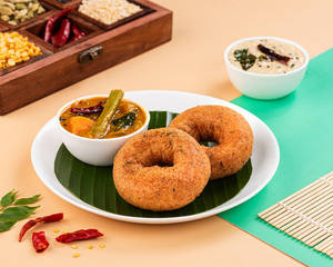 Medu Vada ( 2 Pcs )