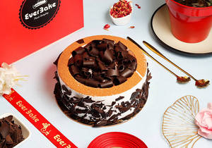 Black Forest Cake 1/2 Kg