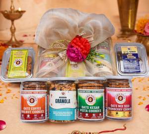 Sun Woven Classic Diwali Premium Basket - 3 Oats Cookies, Granola, Dates Laddoos & Masala Crackers