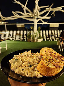 Alfredo Sauce Pasta