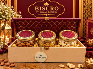 BISCRO 3 JAR DRY FRUIT BOX 525G