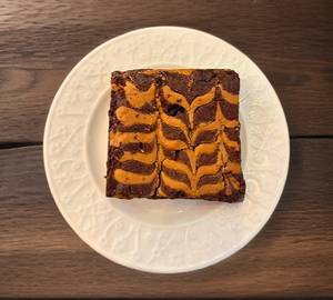Biscoff Swirl Brownie (1)