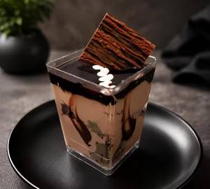 Crunchy Mousse Cup (1Piece)