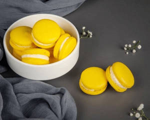 Passion Fruit Macaron