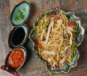 Chicken Hakka Noodles