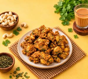 Kaju Pakoda (200 Gm)