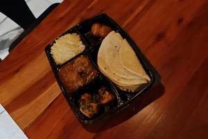 Chicken Wali Thali
