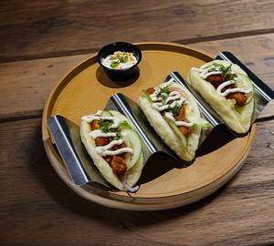 Paneer Kurchan (Open Bao)