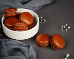 Chocolate Macaron
