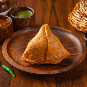 Samosa (1 pc)