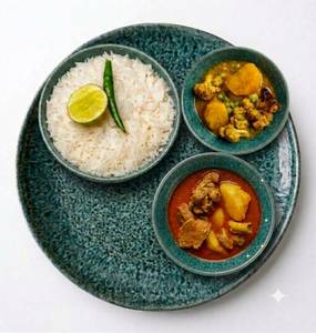 Bong Half Chicken Jhol Thali