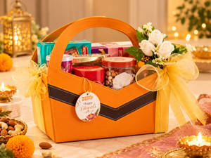Royal Cravings Diwali Hamper