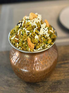 Hyderabadi Dum Biryani With Raitha