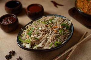 Veg Hakka Noodles
