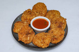 Veg Kurkure Momo (8pc)