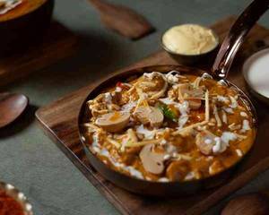 Mushroom Lababdar