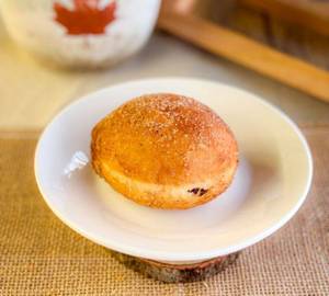 Italian Cinnamon Doughnut