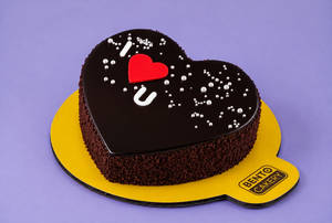 Valentine Chocolate Cake