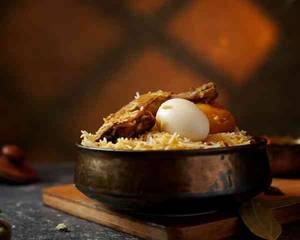 Chicken Biryani With Egg