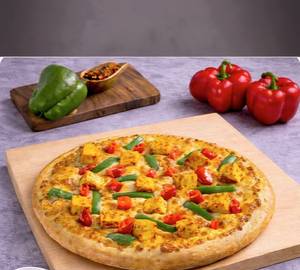 Paneer And Capsicum Pizza