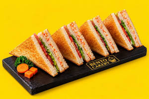 Veg Club Sandwich