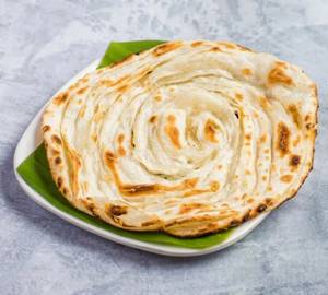 Lacha Paratha (salna + Raita)