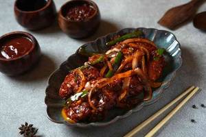 Pan Fried Chilli Chicken [(8 Pcs)]