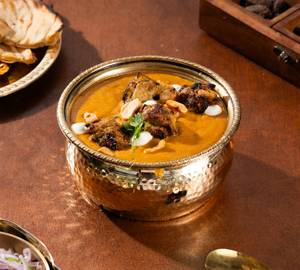 Matki Chicken
