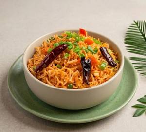 Veg Schezwan Fried Rice (300g - Wok-tossed) - (serves 1)