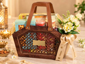 Royal Charm Diwali Hamper